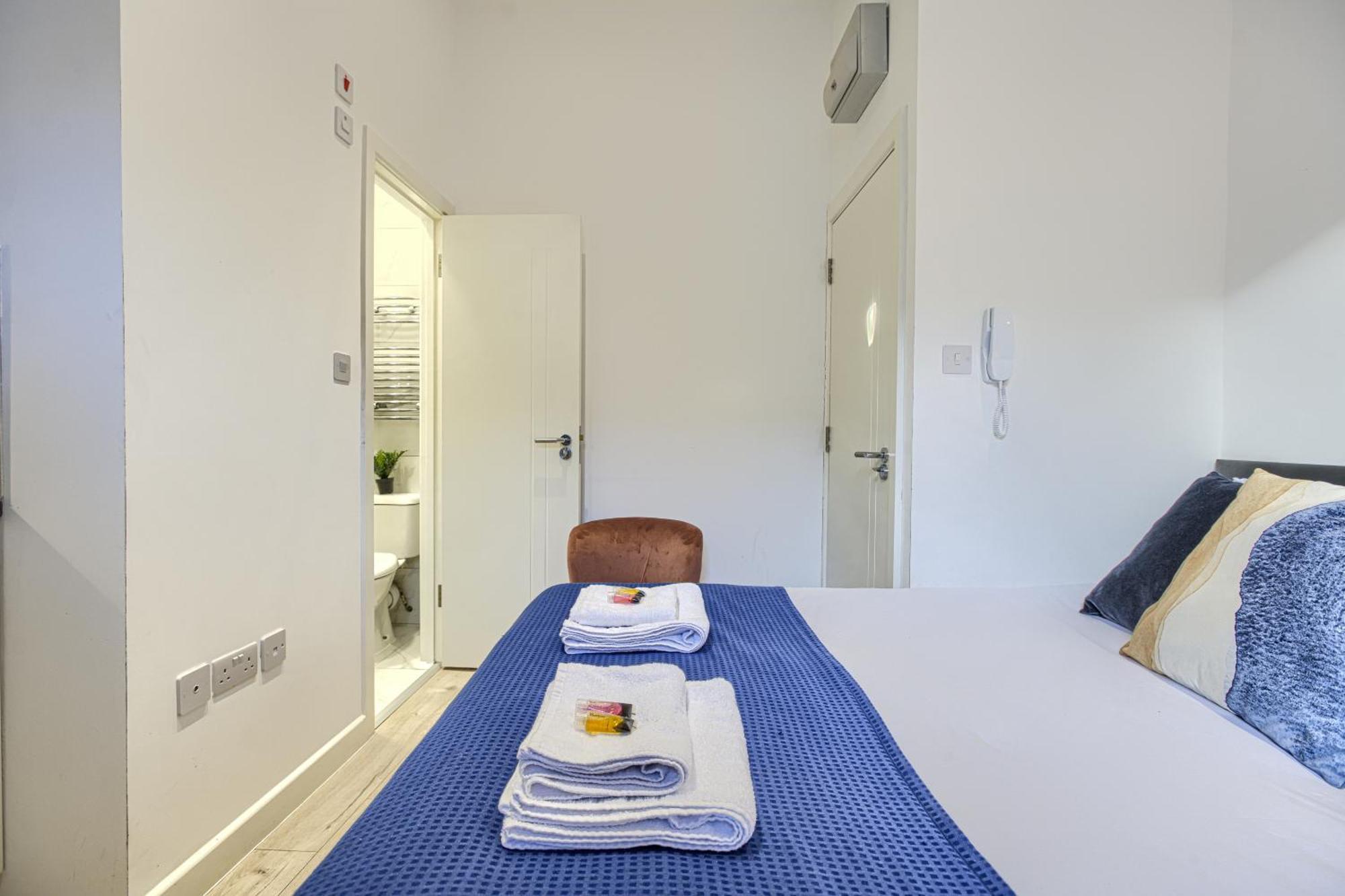 The Finsbury Deluxe Apartments Londres Habitación foto