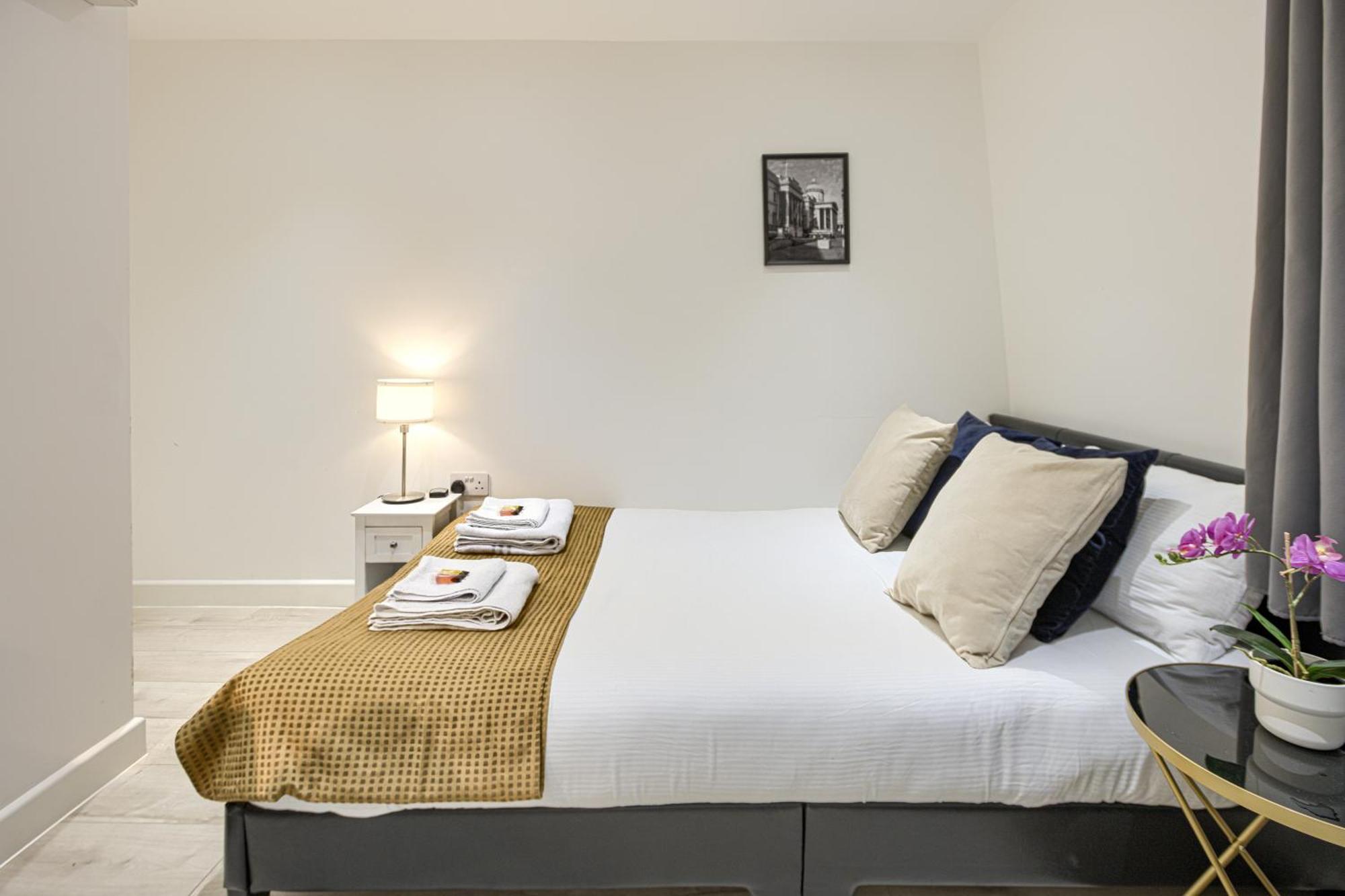 The Finsbury Deluxe Apartments Londres Habitación foto